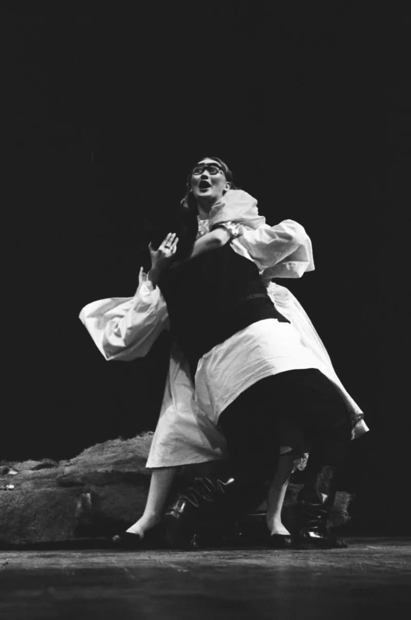 Tóth E.: A falu rossza, avagy a negyedik ablak /r.: Hernyák Gy./