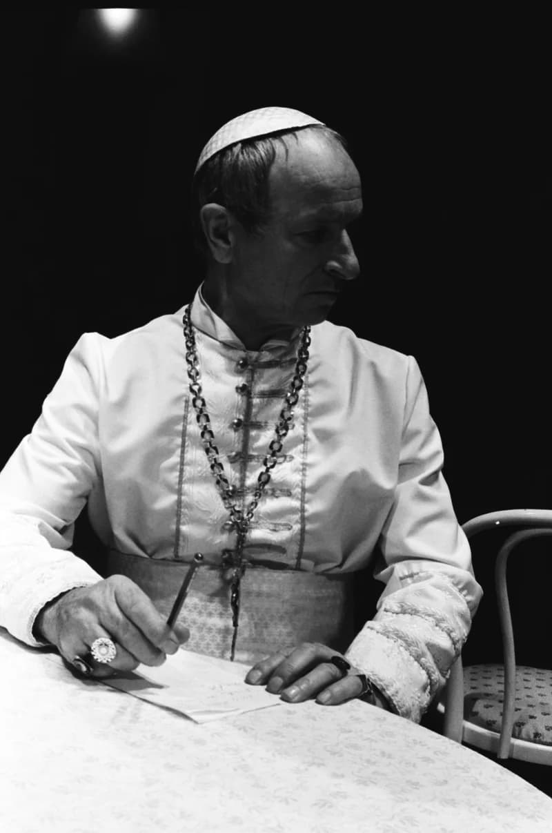 Aznap, amikor a pápát elrabolták