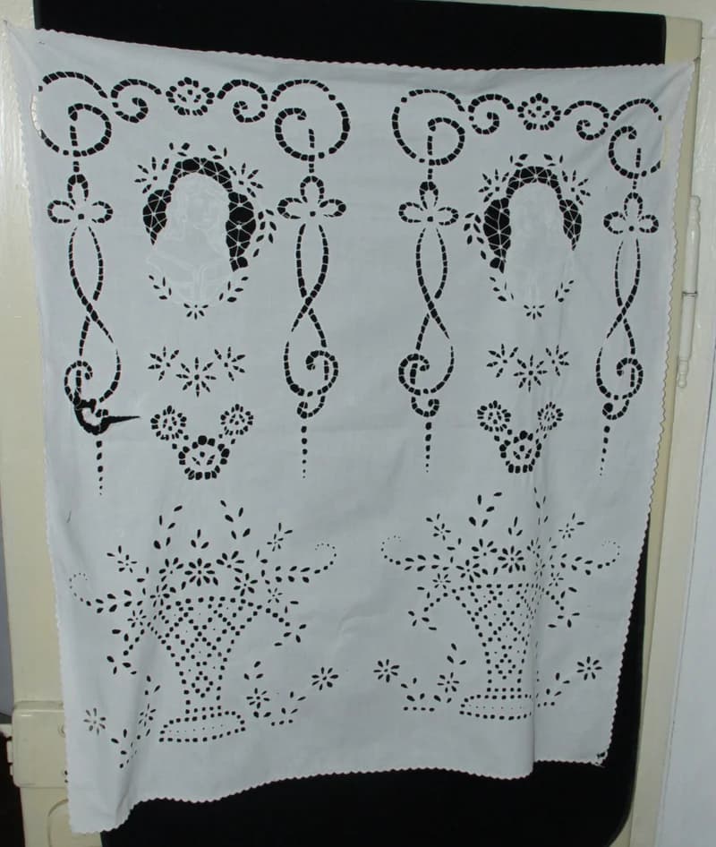 Függöny (ajtóruha)