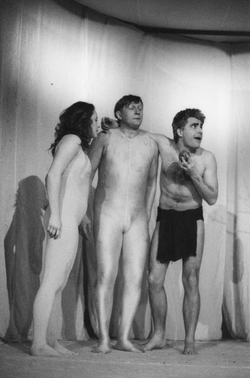 A. Miller: A világ teremtése, Újvidéki Színház bemutató