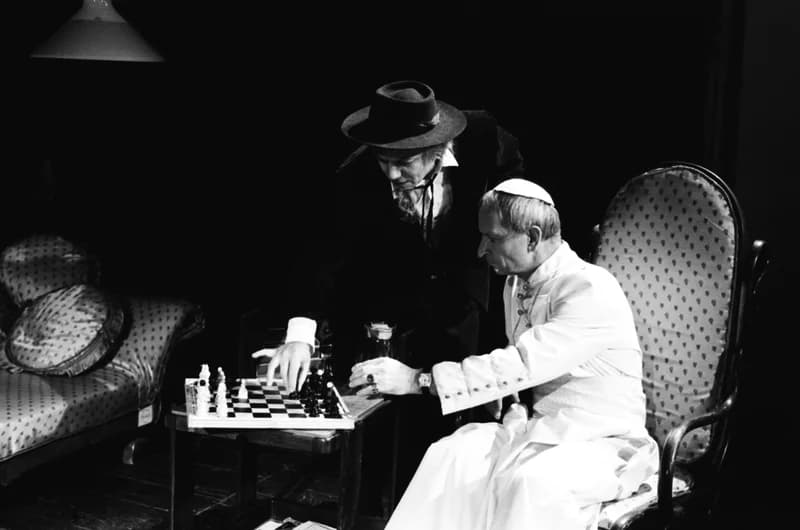 Aznap, amikor a pápát elrabolták