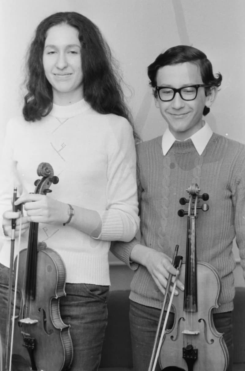 Középiskolások Művészeti Vetélkedője '74