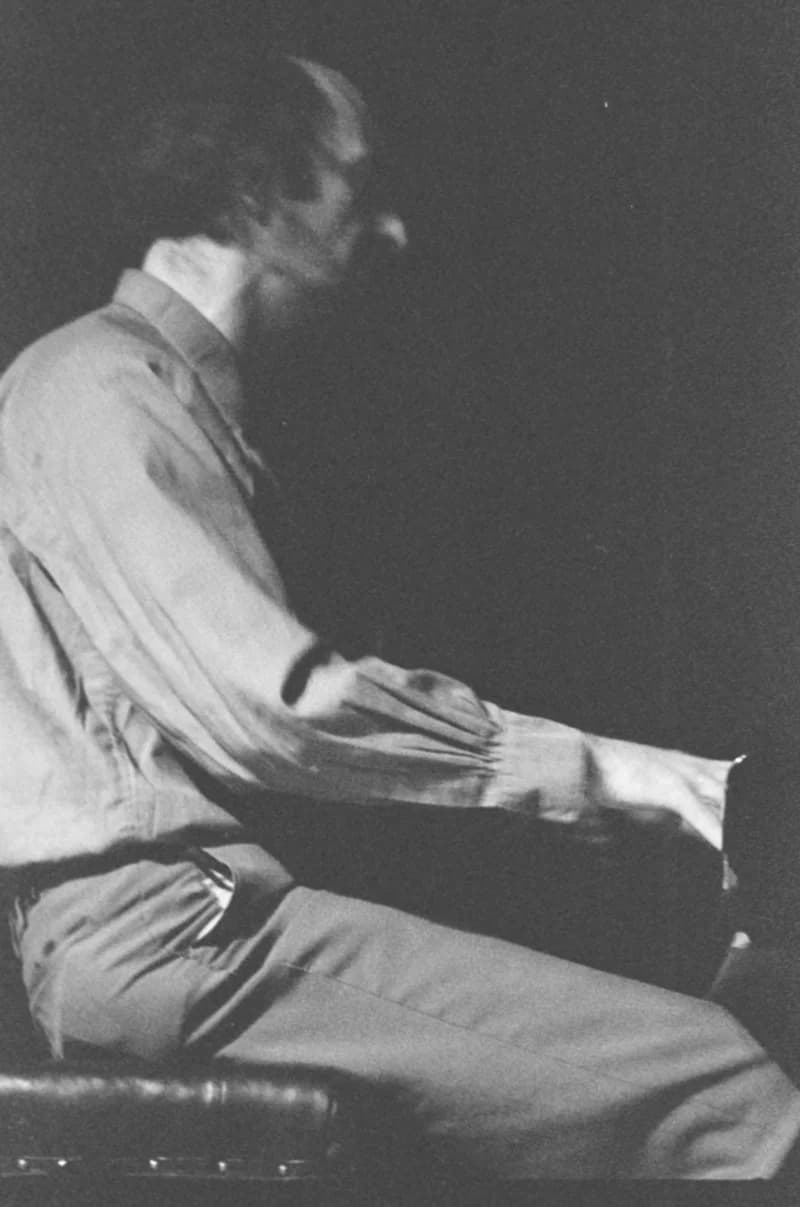 Szabados György /M-Studió/