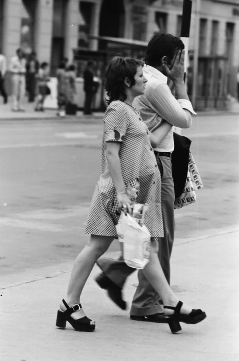 Gyerekek Újvidék utcáin