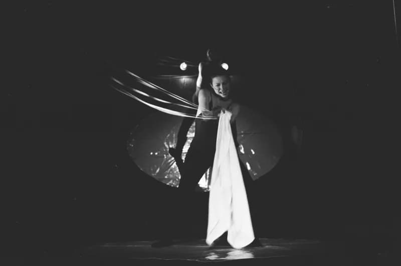 Tolnai: Izéke homokozója, Bayer II.