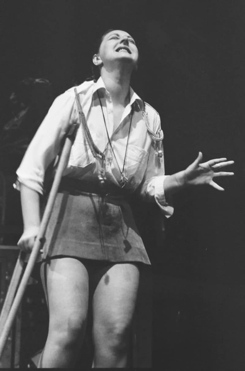 Tömöry Péter (r.), Tolnai Ottó: Paripacitrom 