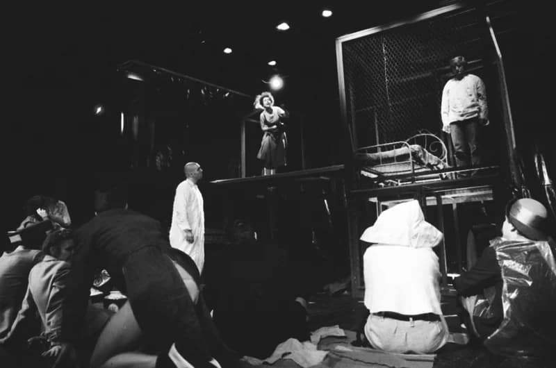 Tömöry Péter (r.), Tolnai Ottó: Paripacitrom 