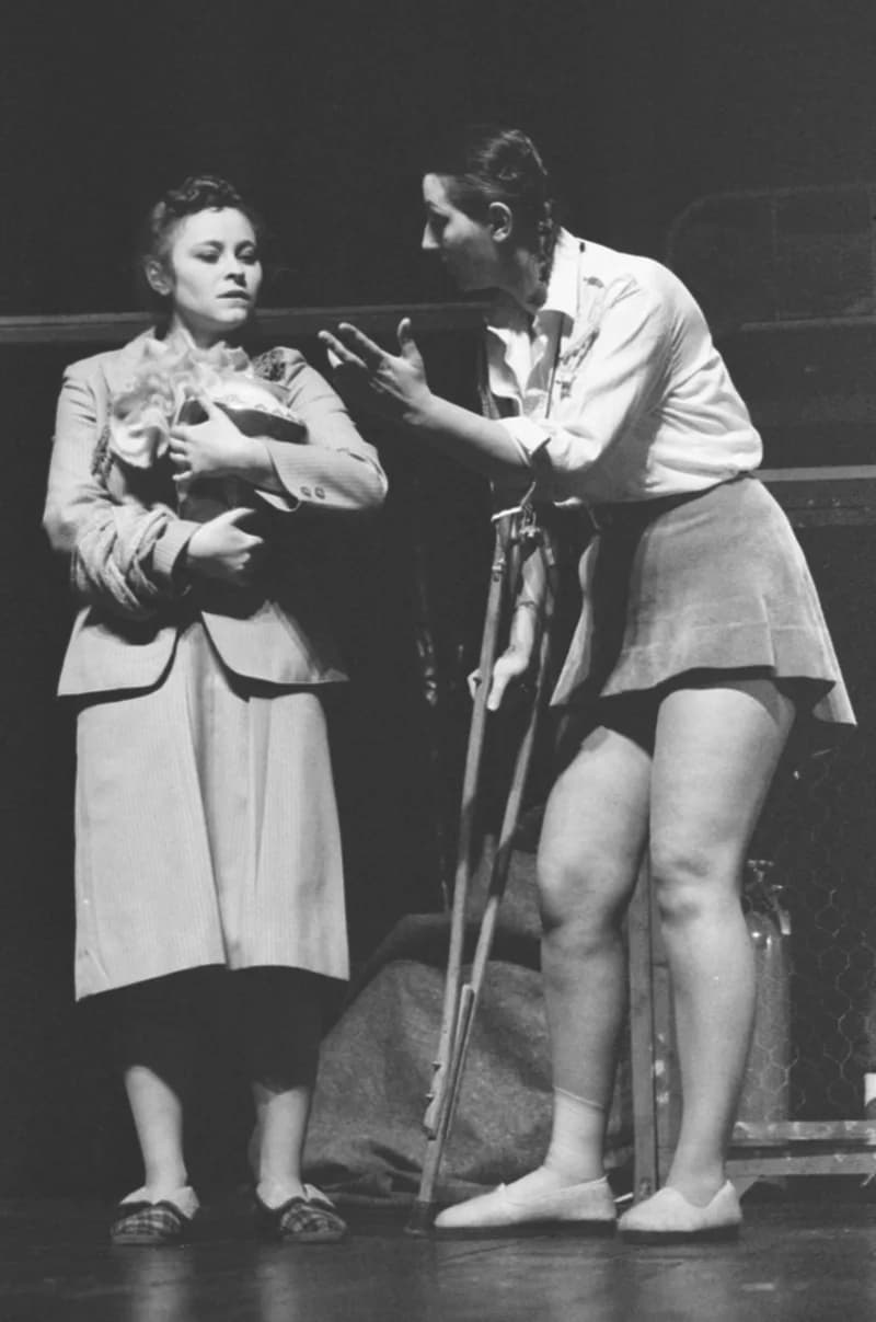 Tömöry Péter (r.), Tolnai Ottó: Paripacitrom 