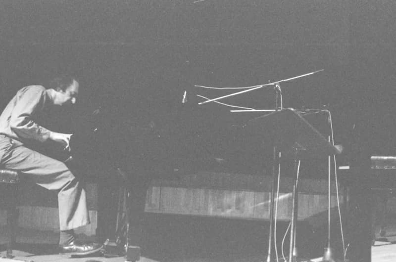 Szabados György /M-Studió/