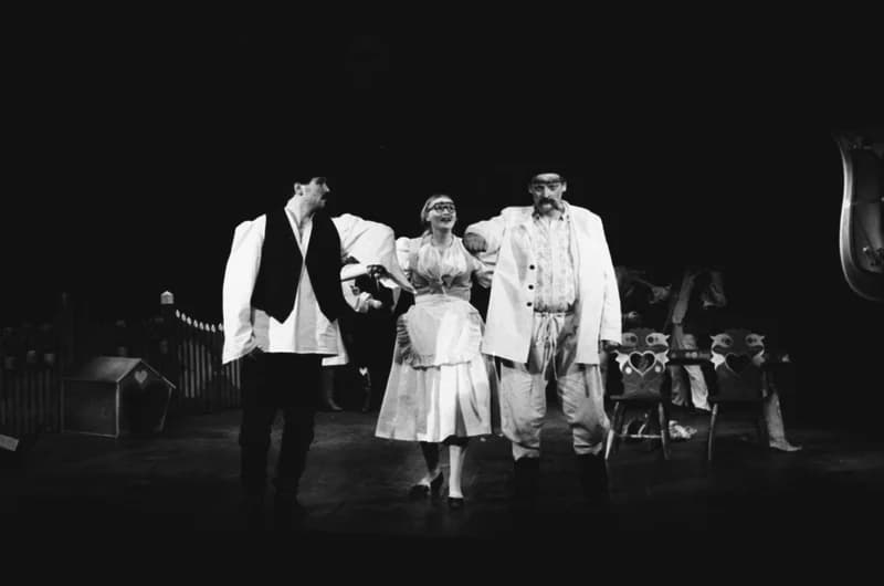 Tóth E.: A falu rossza, avagy a negyedik ablak /r.: Hernyák Gy./