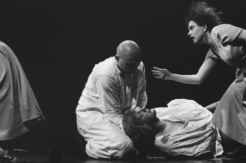 Tömöry Péter (r.), Tolnai Ottó: Paripacitrom 