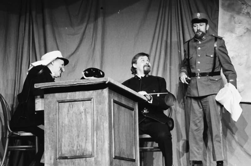 Rejtő Jenő : Kabaré (IV.)