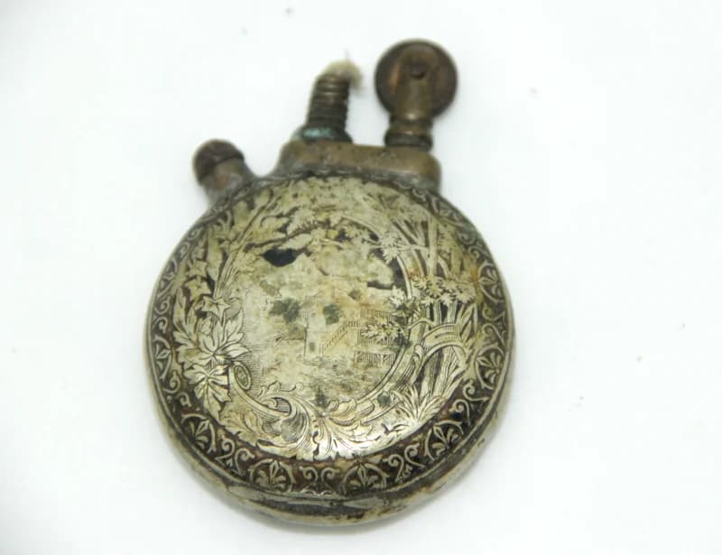 Gyújtó (zsebórából átalakítva)