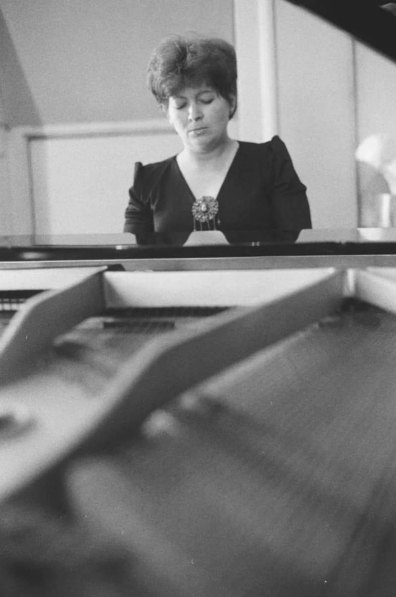 Missuray Erzsébet, Szántó Eleonóra, Kinka Rita 