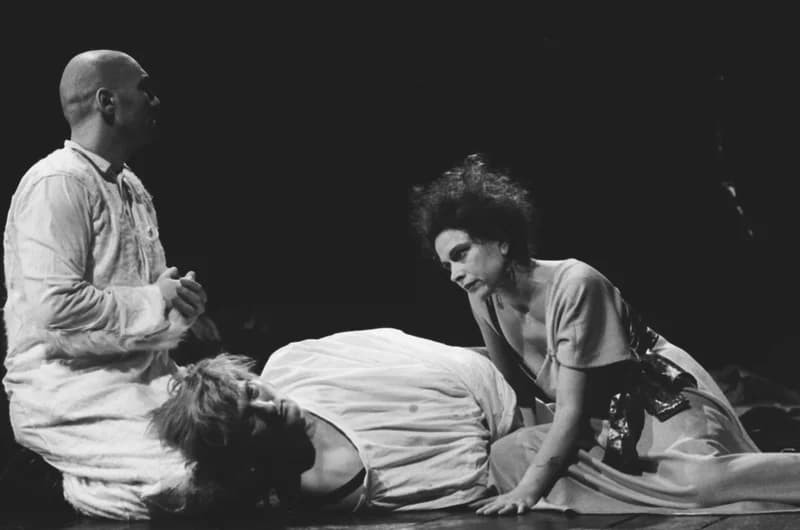 Tömöry Péter (r.), Tolnai Ottó: Paripacitrom 