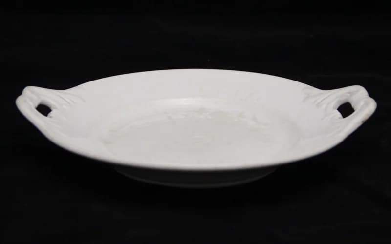 Kétfülű süteményes tányér