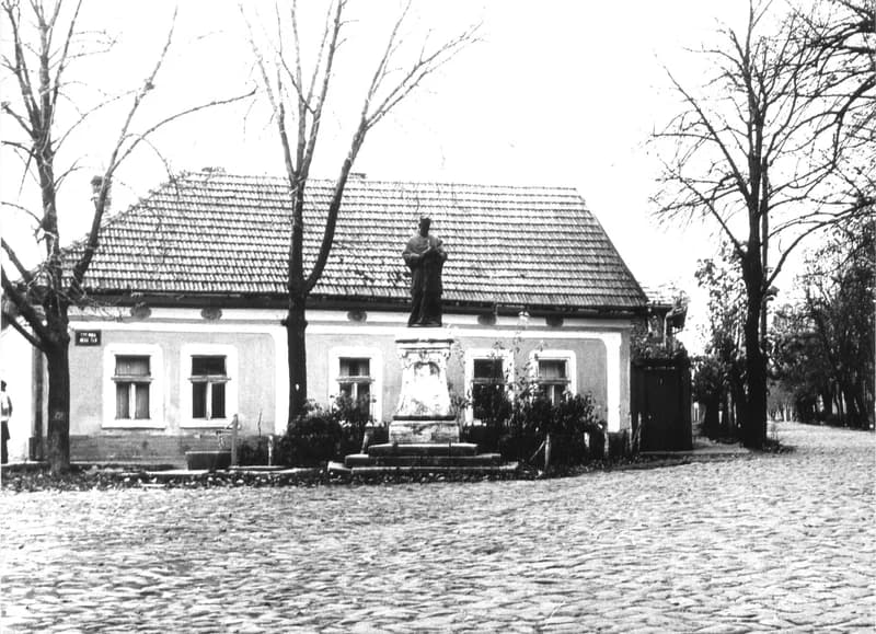 Nepomuki Szent János szobor a zentai Béke-téren