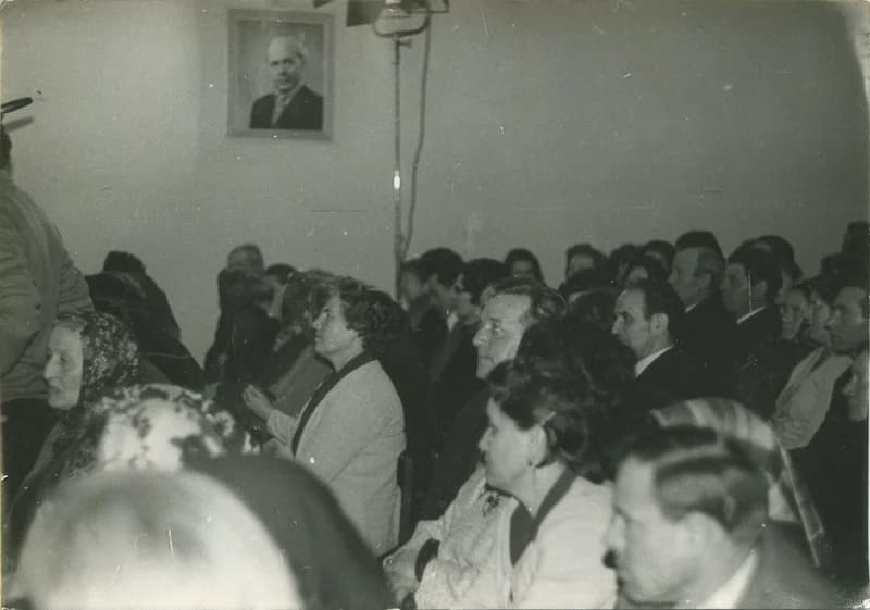 A hertelendyfalvi iskola 100 éves jubileumi ünnepsége a Tamási Áron Művelődési Egyesületben