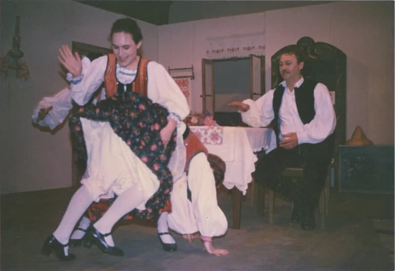 Az egyesület színjátszóinak előadása: Tamási Áron: Énekes madár