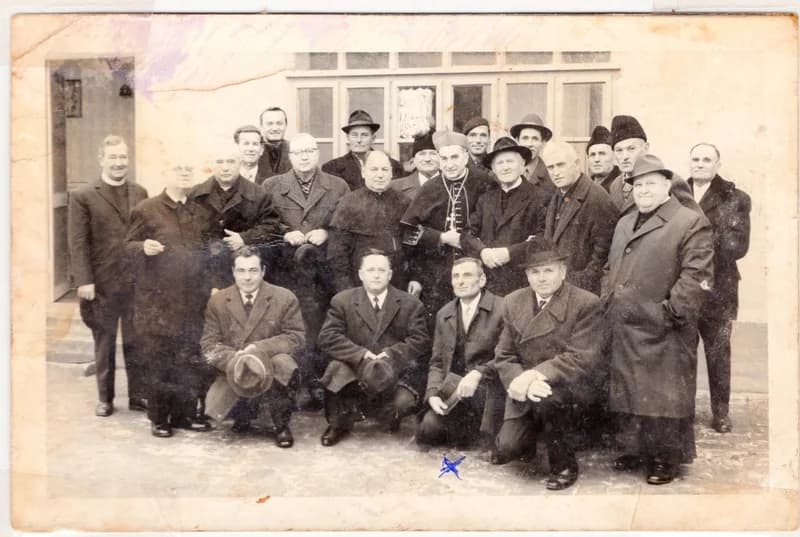 A tiszaszentmiklósi templomi elöljáróság 