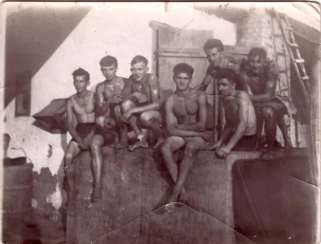 Fürdőzés a vesszőáztatóban