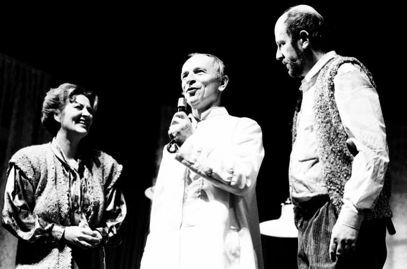 Aznap, amikor a pápát elrabolták