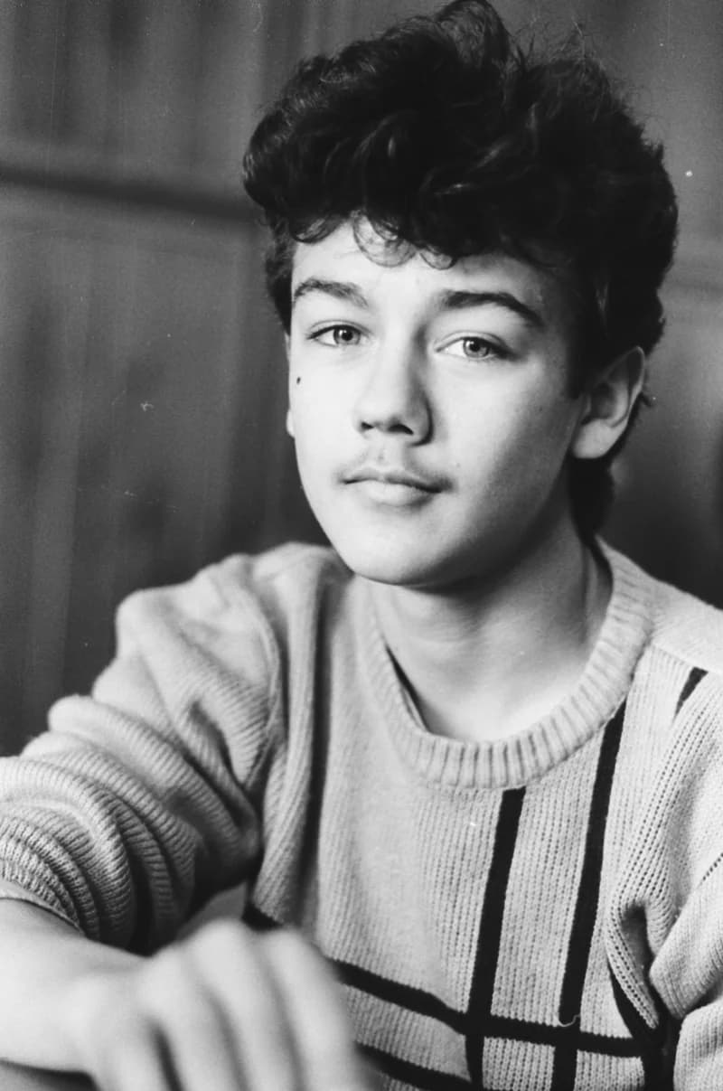 I. L. Ribal iskola kis színjátszói és Krnács Erika