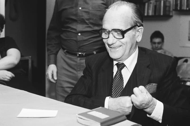 NSZK - Stuttgartban  Göncz Jánosnál