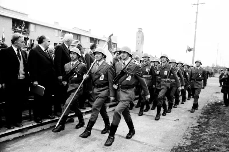 Emlékmű átadás Lovćenacon