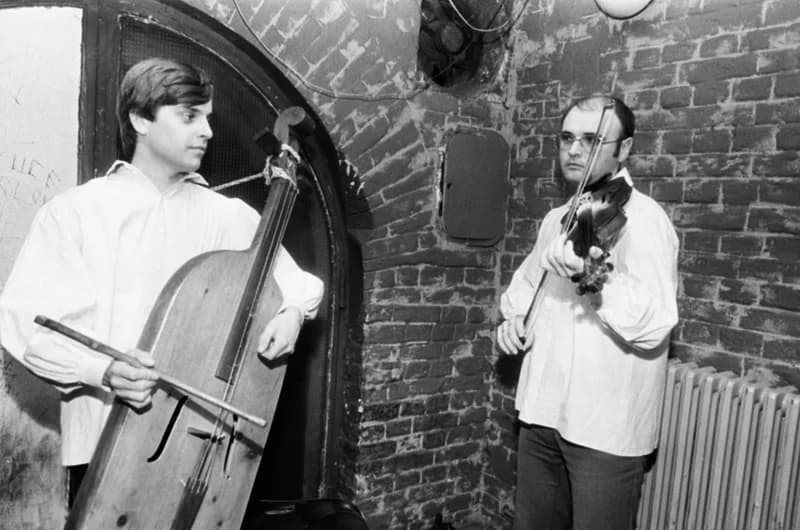 A Hívogató együttes az Ifjúsági Tribün pincéjében