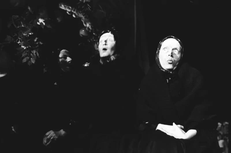 Tóth E.: A falu rossza, avagy a negyedik ablak /r.: Hernyák Gy./