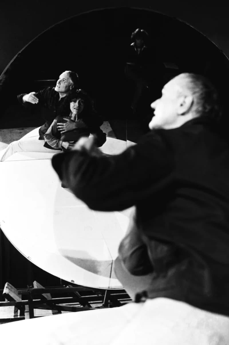 Bayer aszpirin - az Újvidéki Színház előadása