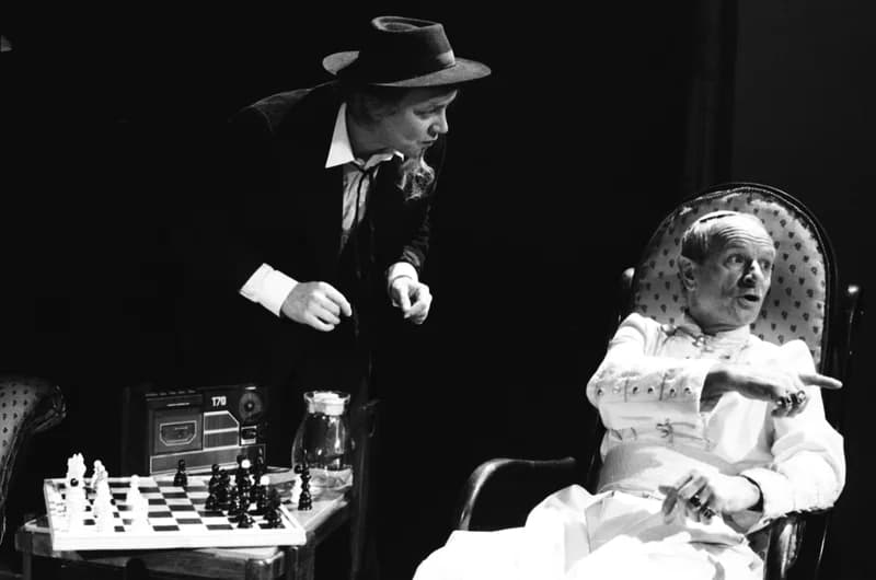 Aznap, amikor a pápát elrabolták