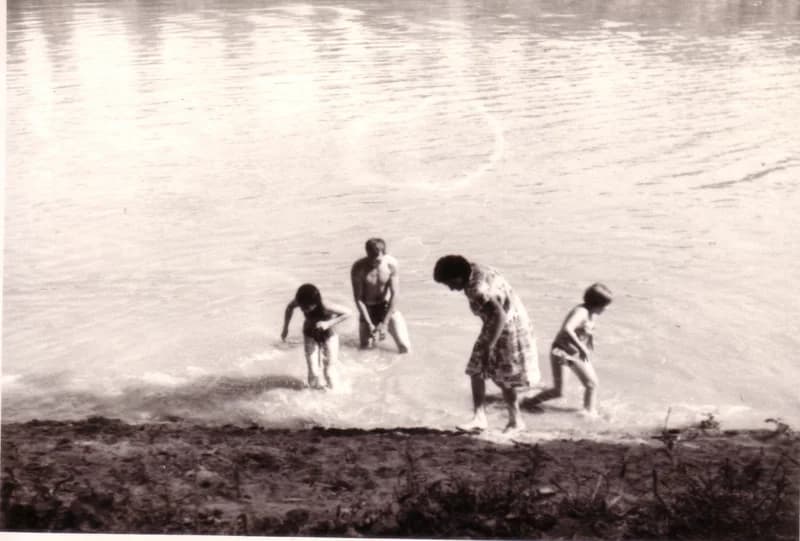 Fürdőzés  Holt-Tiszán