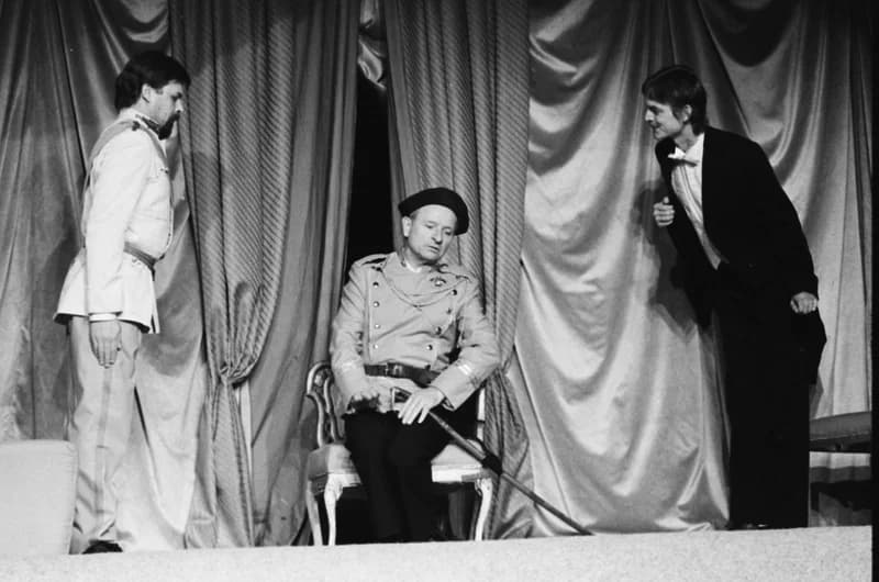 Rejtő Jenő: Kabaré (IV.)