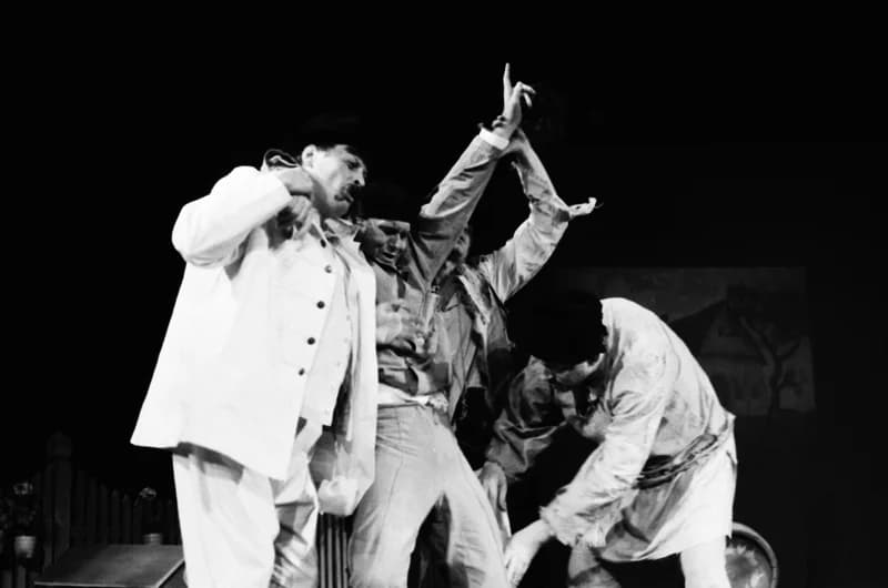 Tóth E.: A falu rossza, avagy a negyedik ablak /r.: Hernyák Gy./