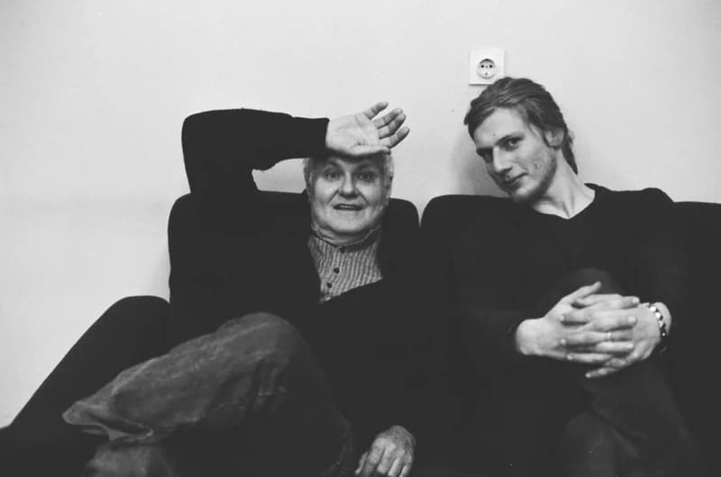 Tolnai: Izéke homokozója, Bayer II.