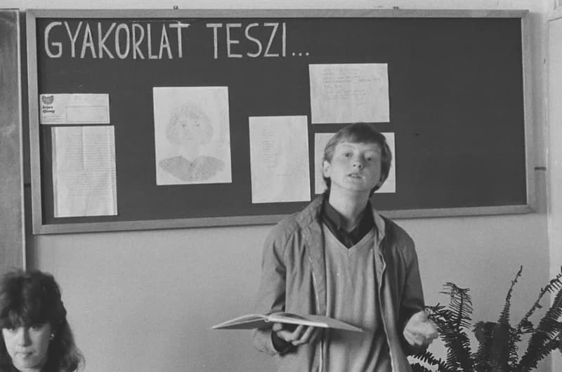 Középiskolások Irodalmi Vetélkedője '86 (körzeti döntő)