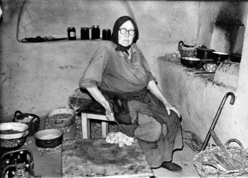 Farkas Antalné Ilcsik Teréz énekes adatközlő