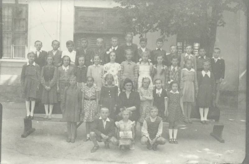 Csoportkép negyedikesekkel