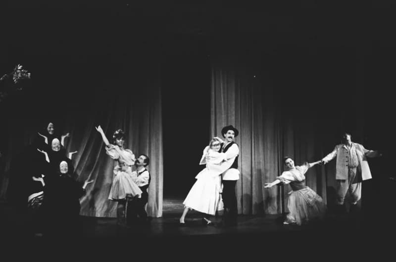 Tóth E.: A falu rossza, avagy a negyedik ablak /r.: Hernyák Gy./