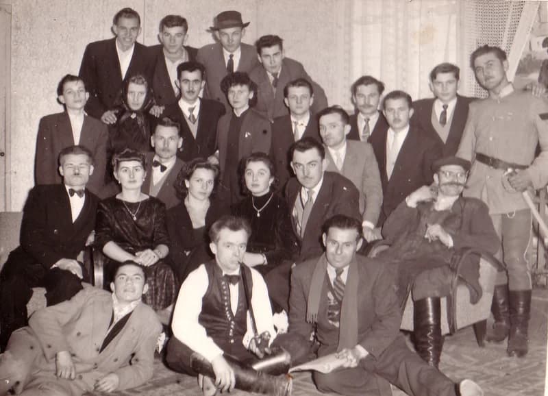 A kosárfonó szövetkezet színjátszó csoportja