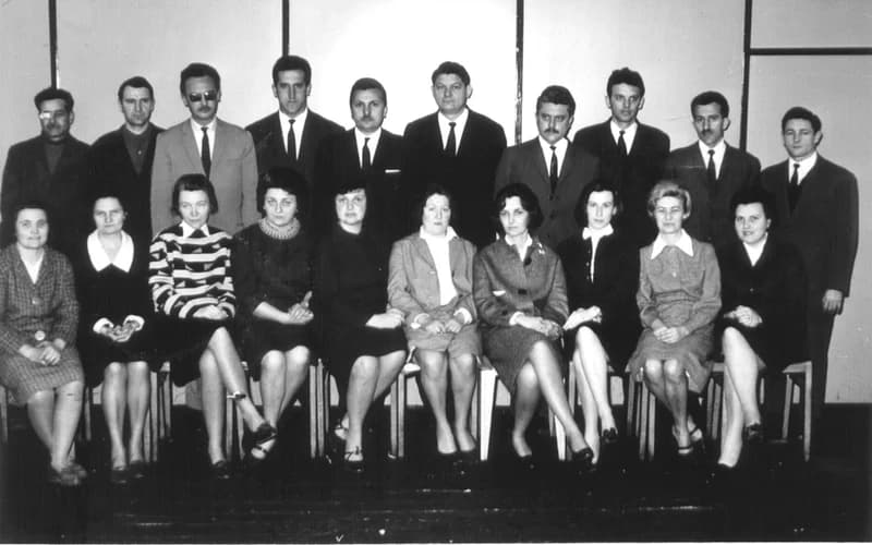 A zentai Ljubica Popović Közgazdasági Középiskola tanári kara