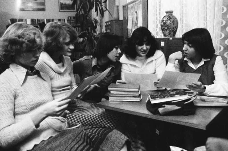 A Képes Ifjúság Topolyán a könyvtárban