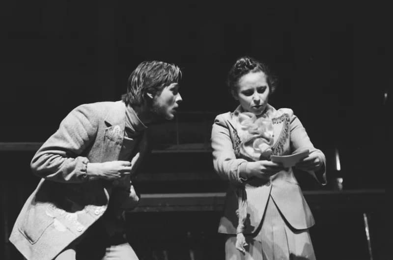 Tömöry Péter (r.), Tolnai Ottó: Paripacitrom 