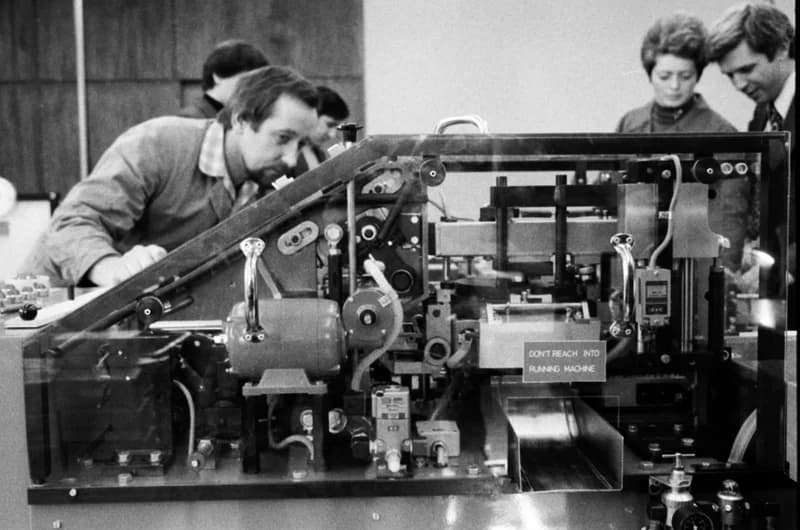 A Jugoton lemezgyárban