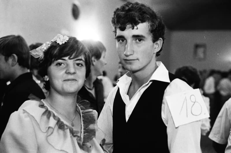 Tánciskola vizsgabál Kispiacon