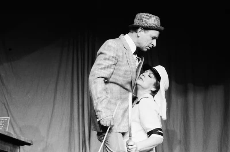 Rejtő: Kabaré (IV.)