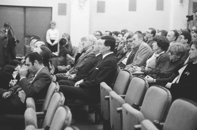 Az újvidéki színház épületének átadója