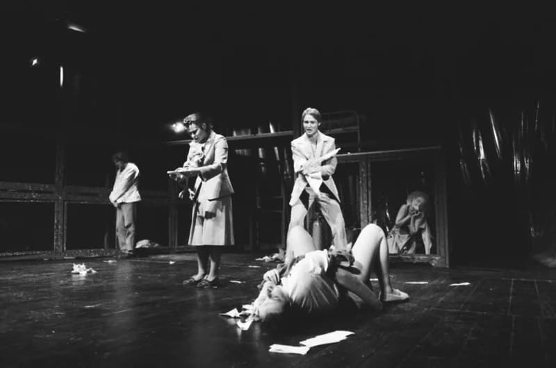 Tömöry Péter (r.), Tolnai Ottó: Paripacitrom 